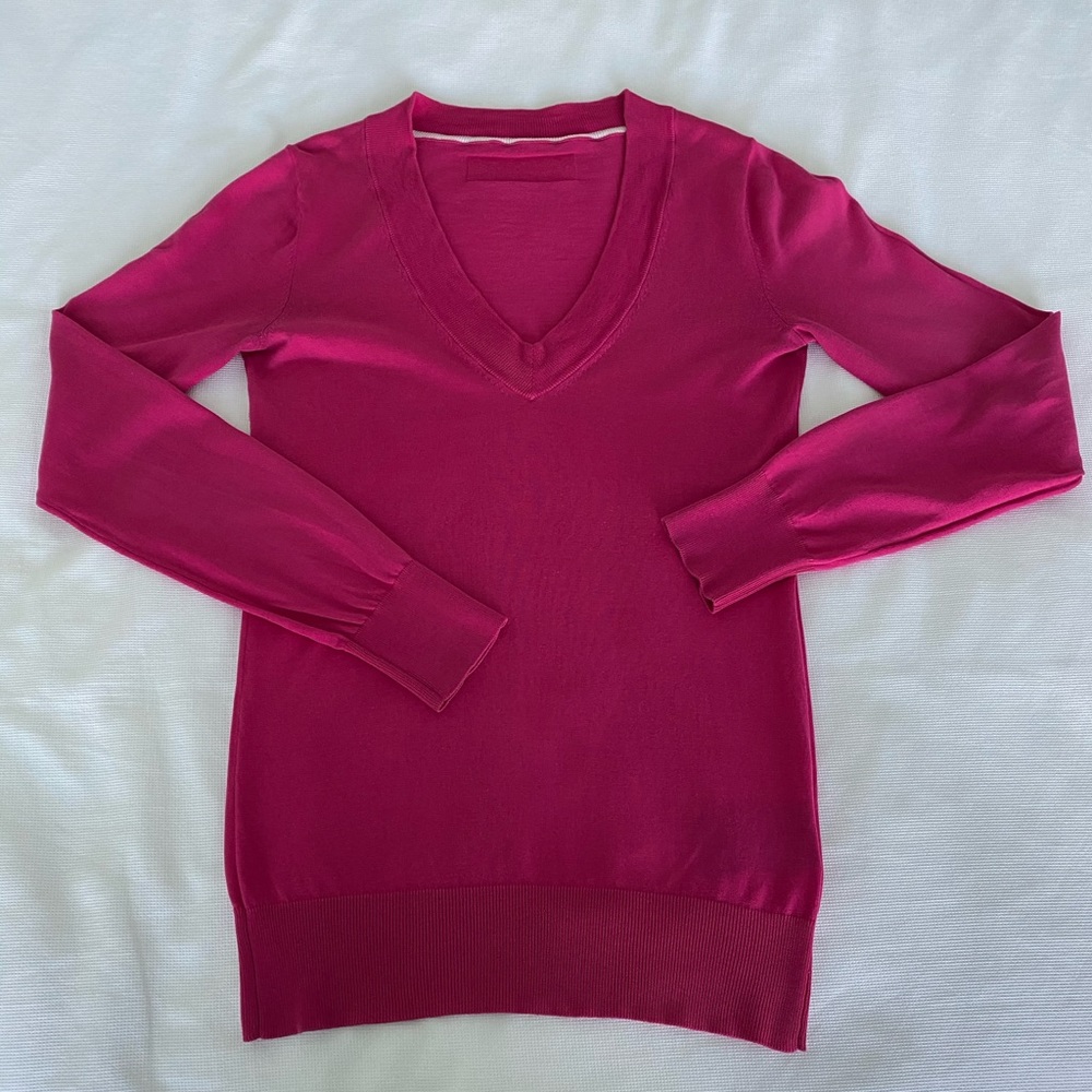 Club Monaco Women’s V-neck Sweater XS Cotton